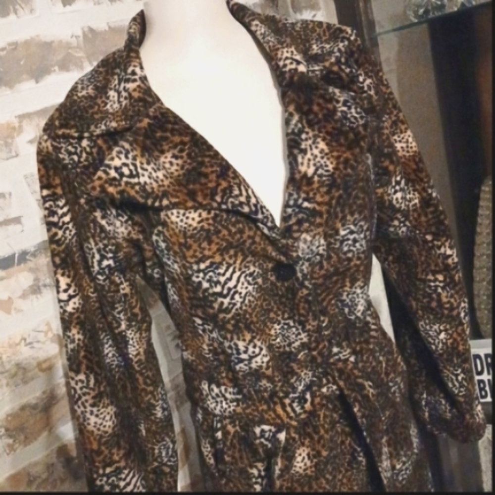 Formula X leopard jacket 🎂 - Picture 6 of 11